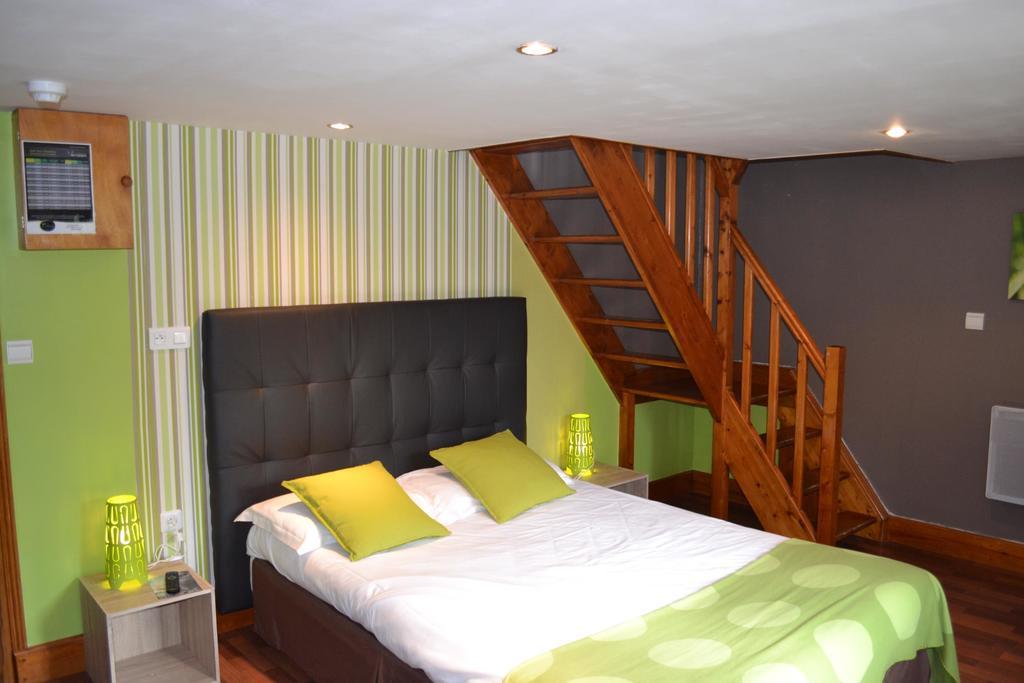 Hotel Le Domaine Des Cigognes Ennevelin Zimmer foto